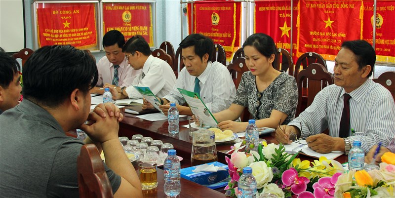 các nhà cái uy tín châu âu
 tiếp đoàn giáo sư đại học kyungnam