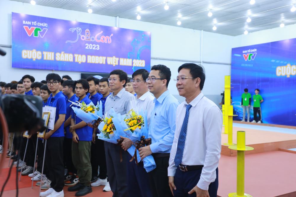 Vòng loại Robocon Việt Nam 2023 KV phía Nam được chính thức khởi tranh tại Trung tâm Công nghệ Robot các nhà cái uy tín châu âu
